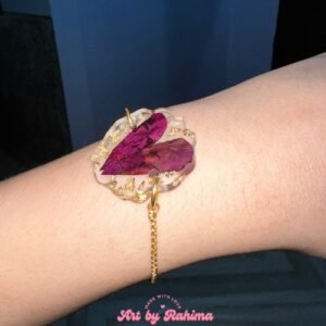 Resin Pull-Chain Butterfly Bracelet with Preserved Flowers | Handmade Adjustable Floral Jewelry