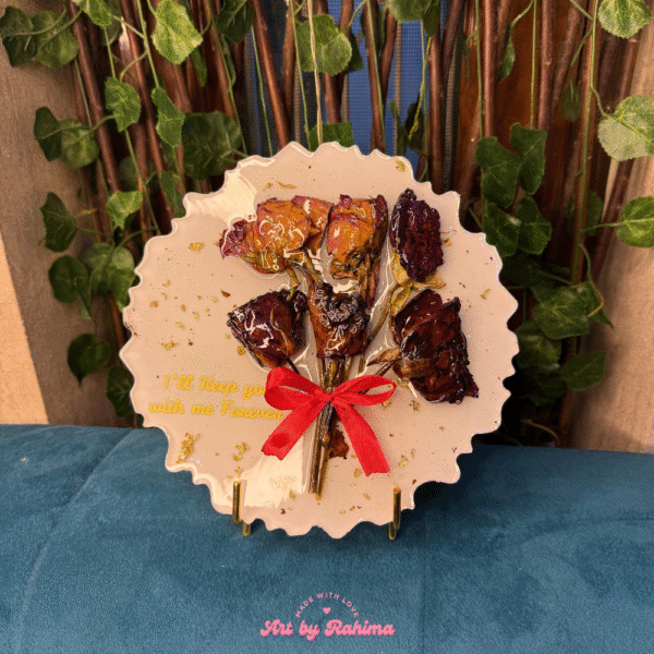 Rose bouquet resin frame on golden stand for home décor
